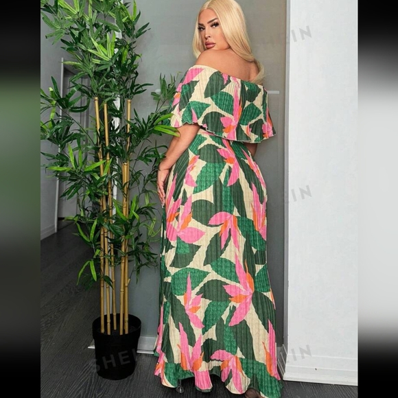 Shien Tropical Off Shoulder Dress BNWOT - Picture 2 of 9